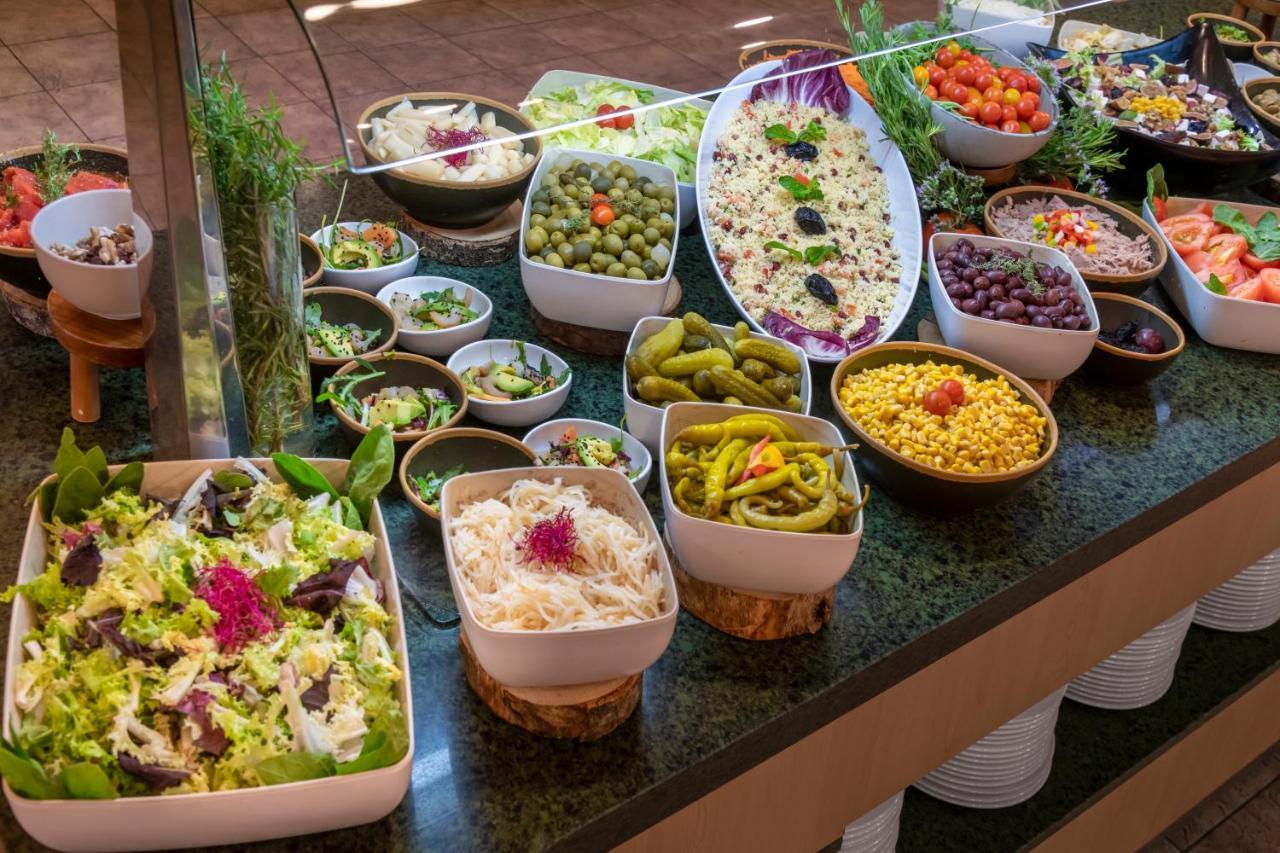 Vilar Rural De Sant Hilari Sacalm By Serhs Hotels Ngoại thất bức ảnh