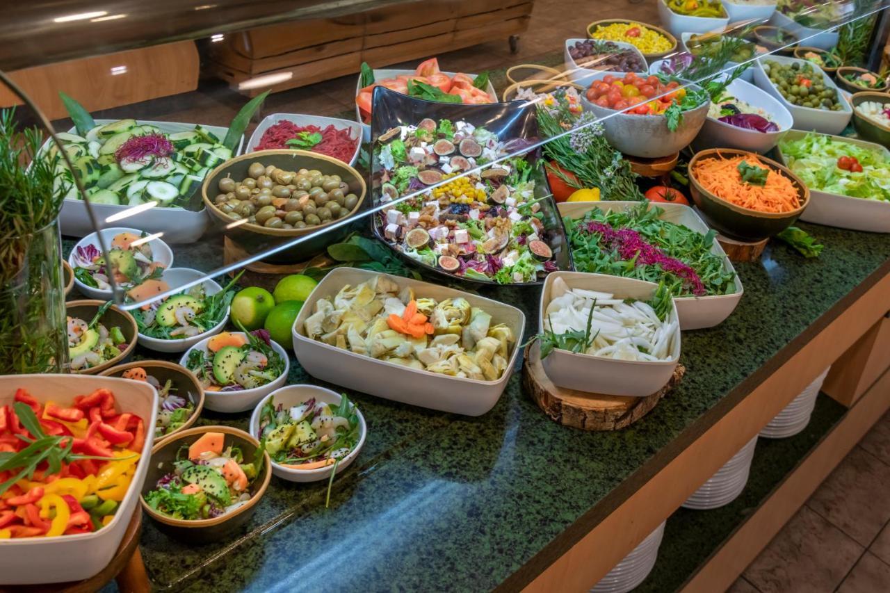 Vilar Rural De Sant Hilari Sacalm By Serhs Hotels Ngoại thất bức ảnh