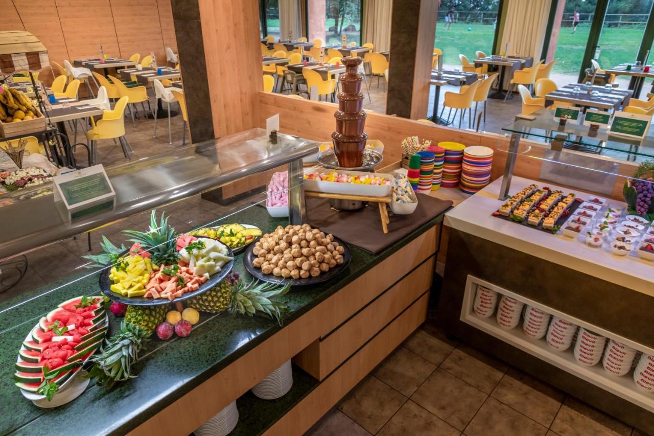 Vilar Rural De Sant Hilari Sacalm By Serhs Hotels Ngoại thất bức ảnh