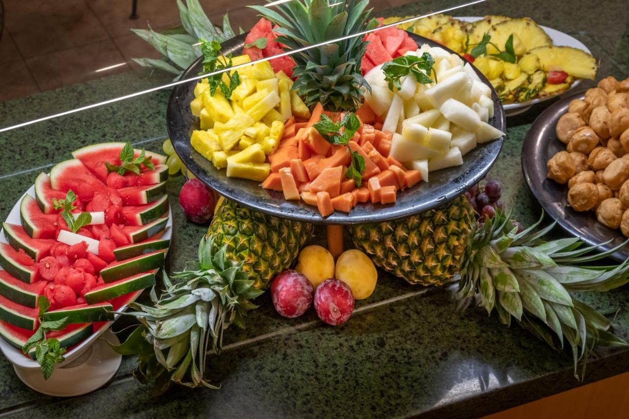 Vilar Rural De Sant Hilari Sacalm By Serhs Hotels Ngoại thất bức ảnh
